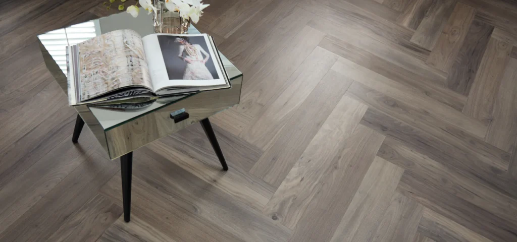 Vinyl Flooring loose lay karndean flooring